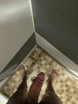 mylovetr1 online show from February 15, 2026, 11:23 pm