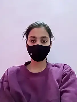 magicmoment00786 online show from December 3, 2024, 11:01 am