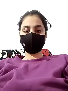 magicmoment00786 online show from December 5, 2024, 10:55 am