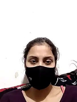 magicmoment00786 online show from December 7, 2024, 3:08 pm