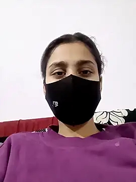 magicmoment00786 online show from December 12, 2024, 12:33 pm