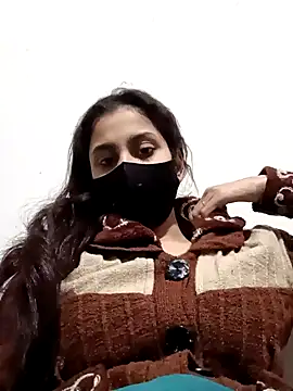 magicmoment00786 online show from December 14, 2024, 4:52 pm