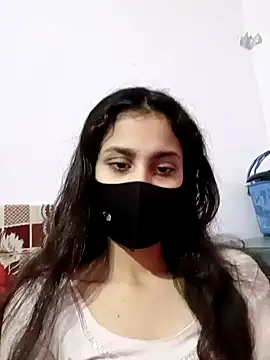 magicmoment00786 online show from December 17, 2024, 8:56 am