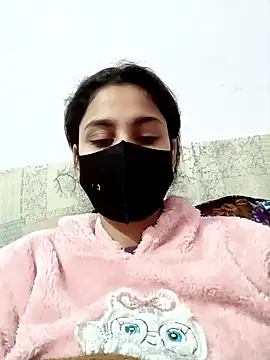 magicmoment00786 online show from January 18, 2025, 7:38 am