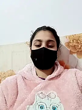 magicmoment00786 online show from January 19, 2025, 10:17 am