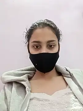 magicmoment00786 online show from February 1, 2025, 5:26 pm