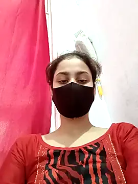 magicmoment00786 online show from September 17, 2025, 10:28 am