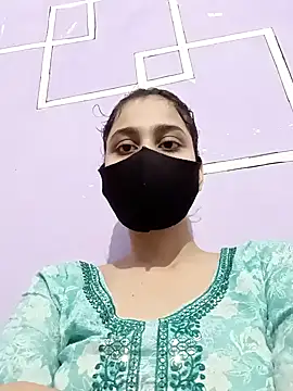 magicmoment00786 online show from October 30, 2025, 6:37 am