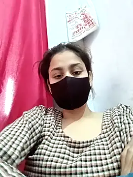 magicmoment00786 online show from November 24, 2025, 5:40 am