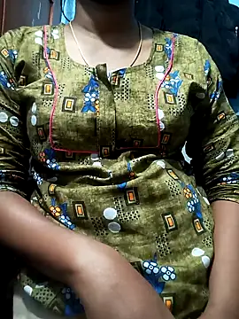 Snapshot of Tamillminnal chatting on February 12, 2025, 1:16 pm Tamillminnal online show from February 12, 2025, 1:16 pm