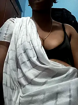 Snapshot of Tamillminnal chatting on February 28, 2025, 6:32 am Tamillminnal online show from February 28, 2025, 6:32 am