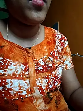 Snapshot of Tamillminnal chatting on October 1, 2025, 6:30 am Tamillminnal online show from October 1, 2025, 6:30 am