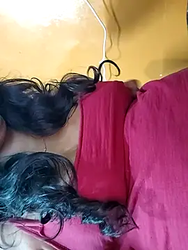 Snapshot of Tamillminnal chatting on October 24, 2025, 12:56 pm Tamillminnal online show from October 24, 2025, 12:56 pm