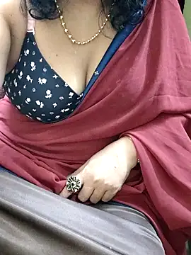 indian anu mallu online show from March 19, 2025, 4:13 pm