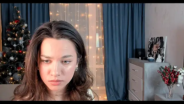 EmeliaReaper online show from February 18, 2025, 11:41 pm