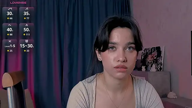 EmeliaReaper online show from October 17, 2025, 9:17 pm