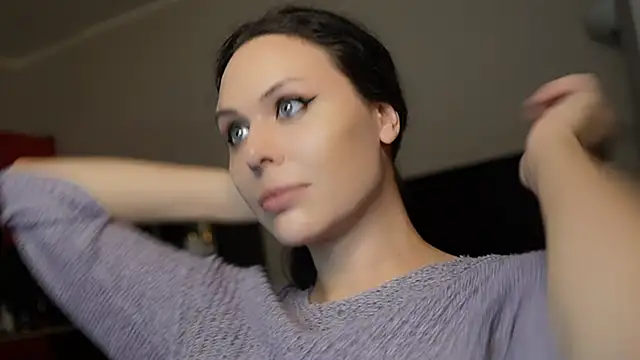 MollyCheiz online show from December 13, 2024, 10:34 pm