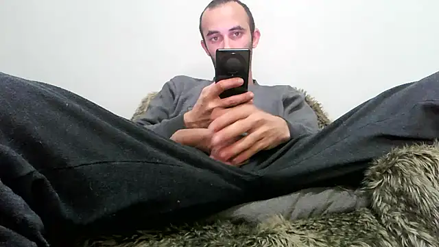 kisandgioni online show from January 23, 2025, 8:25 am