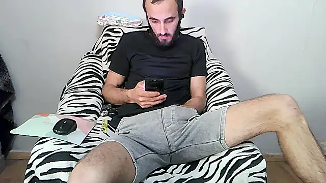 kisandgioni online show from March 7, 2025, 12:34 pm