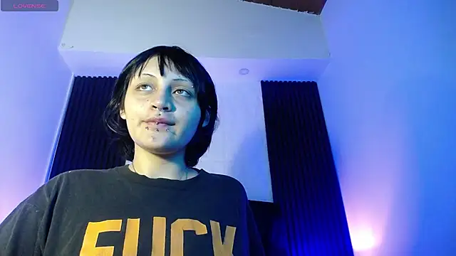 honney dark online show from January 17, 2025, 2:50 am