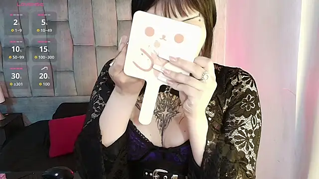 honney dark online show from April 10, 2026, 12:21 pm