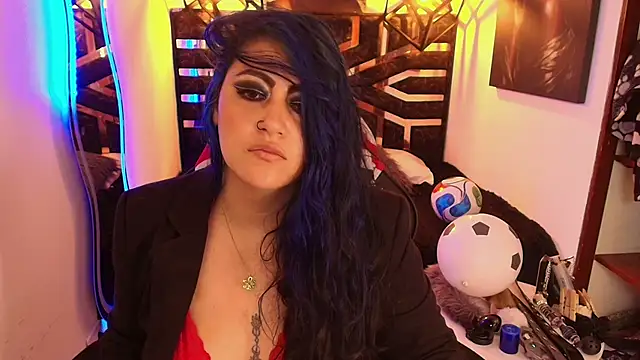 Snapshot of scarleth_blue chatting on June 19, 2026, 9:24 am scarleth blue online show from June 19, 2026, 9:24 am