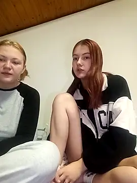 ella grays online show from February 22, 2025, 7:25 pm