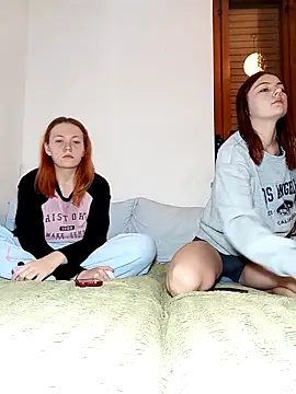 ella grays online show from November 20, 2025, 7:13 pm