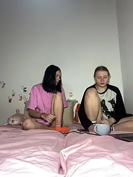 Snapshot of ella_grays chatting on May 14, 2026, 12:06 am ella grays online show from May 14, 2026, 12:06 am