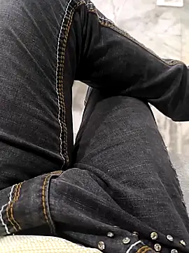 faaseel online show from October 30, 2025, 11:33 am