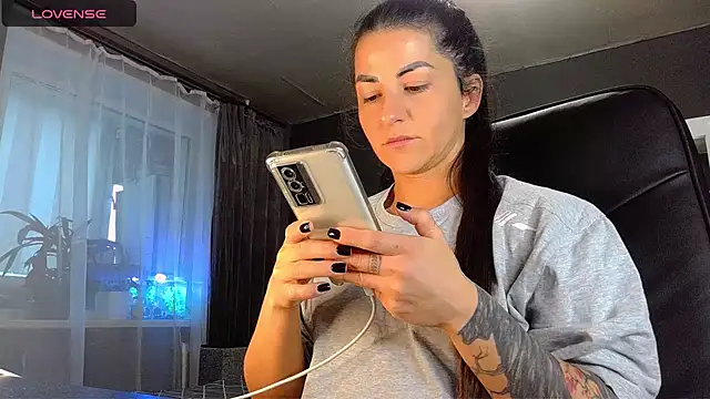 Aria Dl online show from January 28, 2025, 12:43 pm