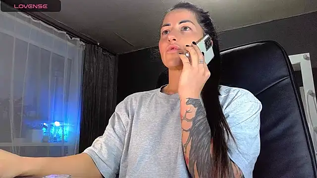 Aria Dl online show from January 28, 2025, 3:46 pm