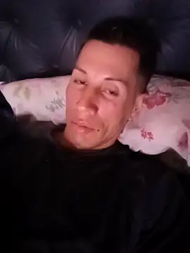 FlacoDani online show from April 14, 2026, 11:49 am