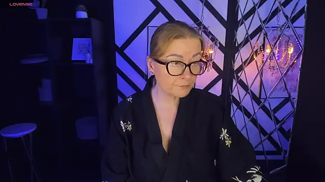 AlexandraKind online show from February 14, 2025, 11:42 pm