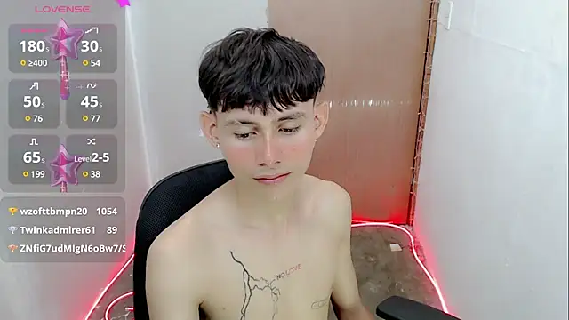 Snapshot of tanjiro_cute chatting on January 5, 2025, 8:22 am tanjiro cute online show from January 5, 2025, 8:22 am