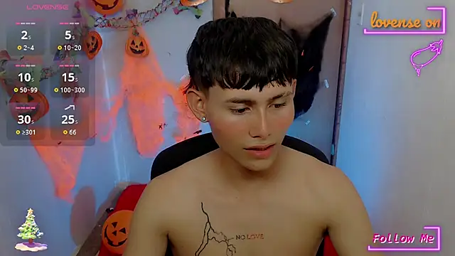 Snapshot of tanjiro_cute chatting on November 8, 2025, 3:18 am tanjiro cute online show from November 8, 2025, 3:18 am