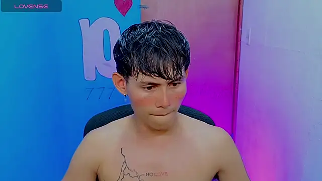 tanjiro cute online show from April 5, 2026, 3:15 am