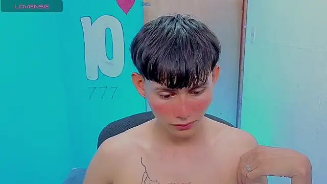 tanjiro cute online show from April 21, 2026, 2:51 am