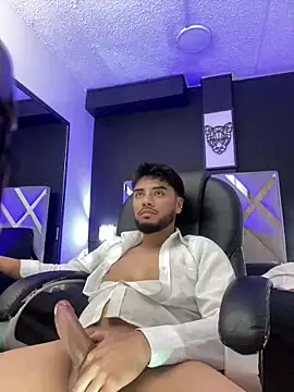 Tommidubois online show from January 14, 2025, 9:13 am