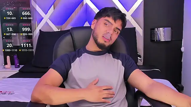 Tommidubois online show from February 21, 2025, 3:12 am