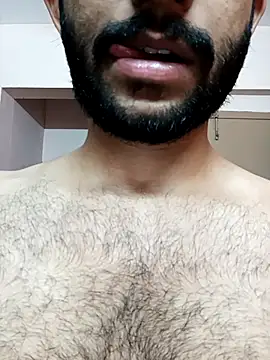 Vignesh3246 online show from October 16, 2025, 6:20 pm