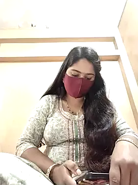 Magical Girl- online show from March 22, 2025, 8:51 am