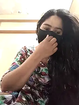 Magical Girl- online show from October 21, 2025, 3:51 am