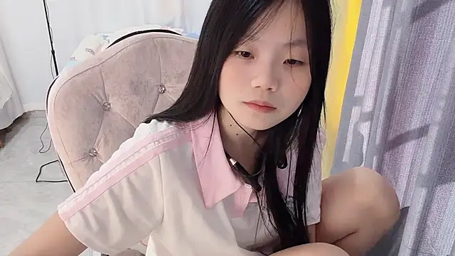 Lena-yyds online show from January 8, 2026, 2:03 am