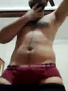 smartboy010101 online show from December 8, 2024, 1:03 pm