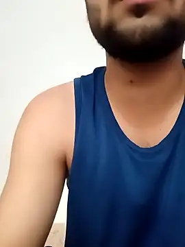 smartboy010101 online show from October 3, 2025, 4:31 am