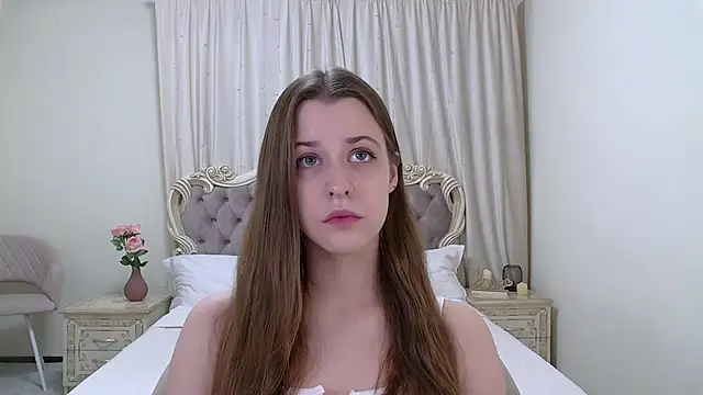 AgataAisitt online show from September 24, 2025, 5:16 pm