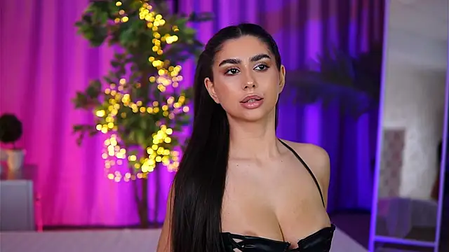 YemayaLuna online show from January 15, 2025, 2:17 am