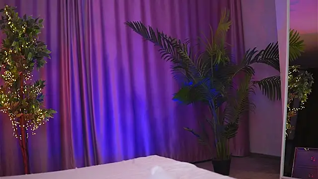 YemayaLuna online show from February 24, 2025, 8:36 pm