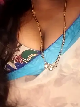 Sexy Radhikaa online show from December 15, 2025, 2:49 am